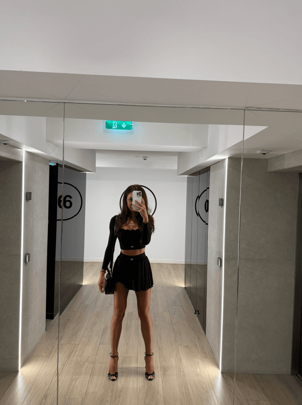 MONACO Black Top
