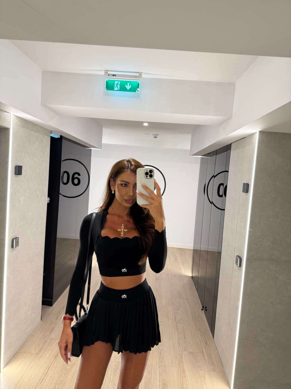 MONACO Black Top